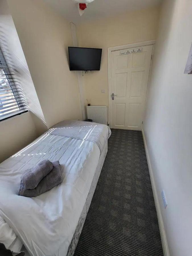 The Dublin Packet - Single Room 2 Holyhead Εξωτερικό φωτογραφία